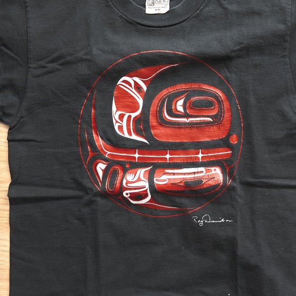 Reg Davidson Innuit Art Men's Black T Shirt, Size M, Made in Canada - Picture 3 of 9